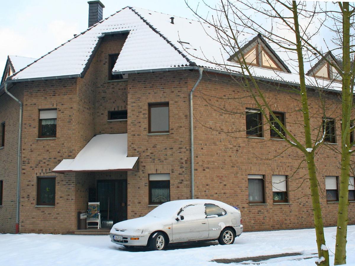 Apartment Ferienapartments Adenau-2 By Interhome Eksteriør billede